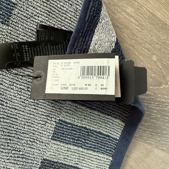 GIORGIO ARMANI 40" X 70" Authentic Multi-color Beach Towel, Retail $495 - Picture 9 of 14